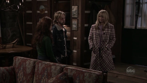 Charmed-Online_dot_nl-8SimpleRules-2x19-10780.jpg