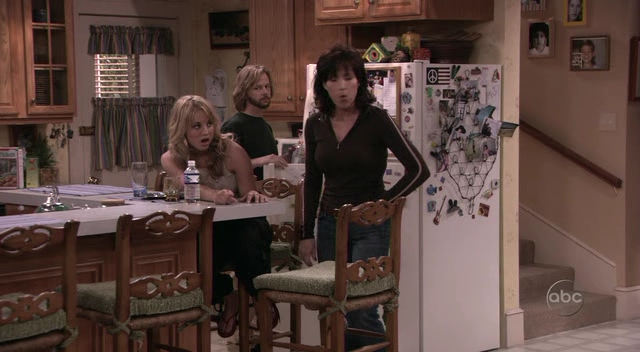 Charmed-Online_dot_nl-8SimpleRules-2x21-11631.jpg