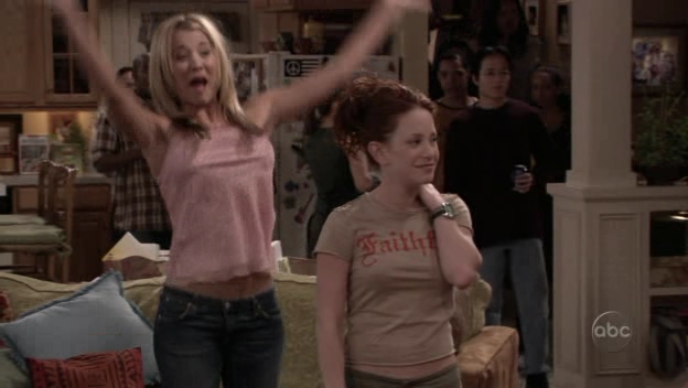 Charmed-Online_dot_nl-8SimpleRules-2x21-13544.jpg