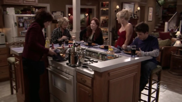 Charmed-Online_dot_nl-8SimpleRules-3x04-0912.jpg