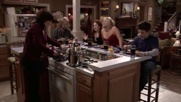 Charmed-Online_dot_nl-8SimpleRules-3x04-0913.jpg