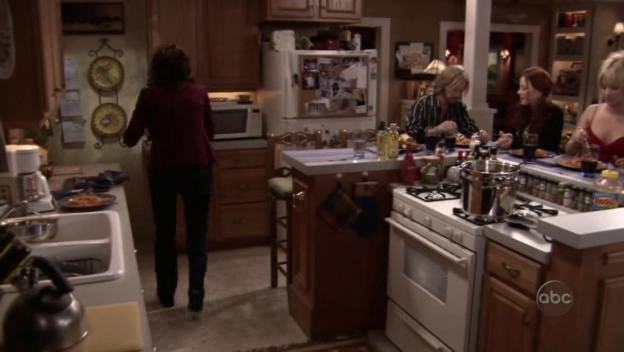 Charmed-Online_dot_nl-8SimpleRules-3x04-0938.jpg