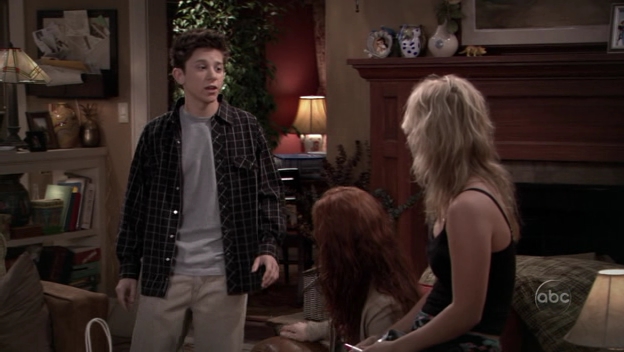 Charmed-Online_dot_nl-8SimpleRules-3x04-0117.jpg