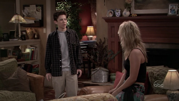 Charmed-Online_dot_nl-8SimpleRules-3x04-0131.jpg