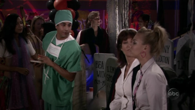 Charmed-Online_dot_nl-8SimpleRules-3x06-0979.jpg