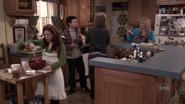Charmed-Online_dot_nl-8SimpleRules-3x09-3023.jpg