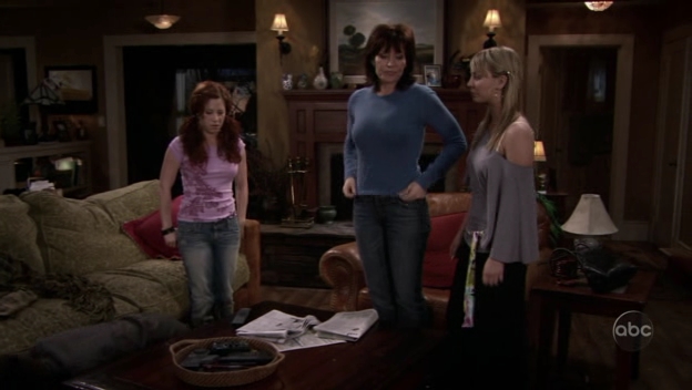 Charmed-Online_dot_nl-8SimpleRules-3x18-7382.jpg