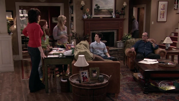 Charmed-Online_dot_nl-8SimpleRules-3x20-1441.jpg
