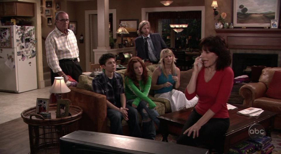 Charmed-Online_dot_nl-8SimpleRules-3x247439.jpg