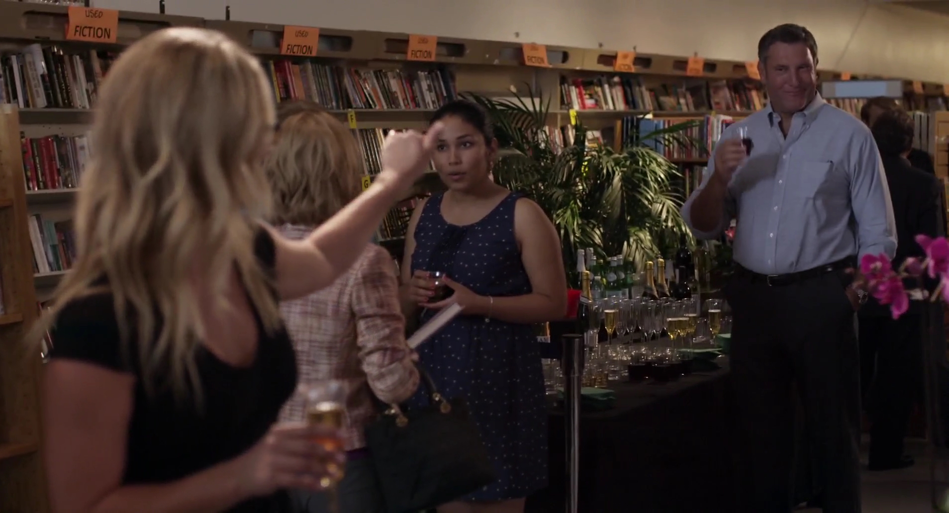 Charmed-Online-dot-net_AuthorsAnonymous4884.jpg Charmed-Online-dot-net_AuthorsAnonymous4884.jpg