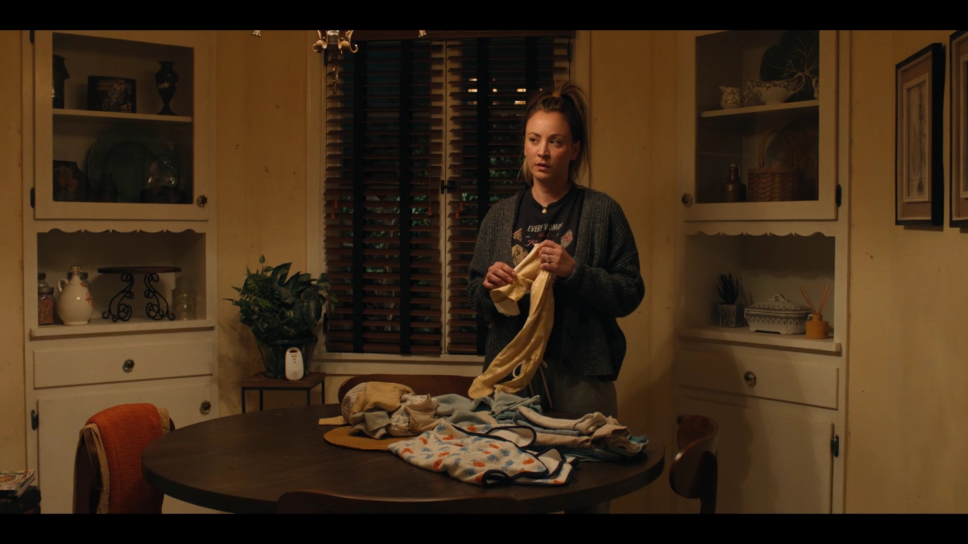 Charmed-Online-dot-nl_BasedOnATrueStory2x02-0826.jpg Charmed-Online-dot-nl_BasedOnATrueStory2x02-0826.jpg