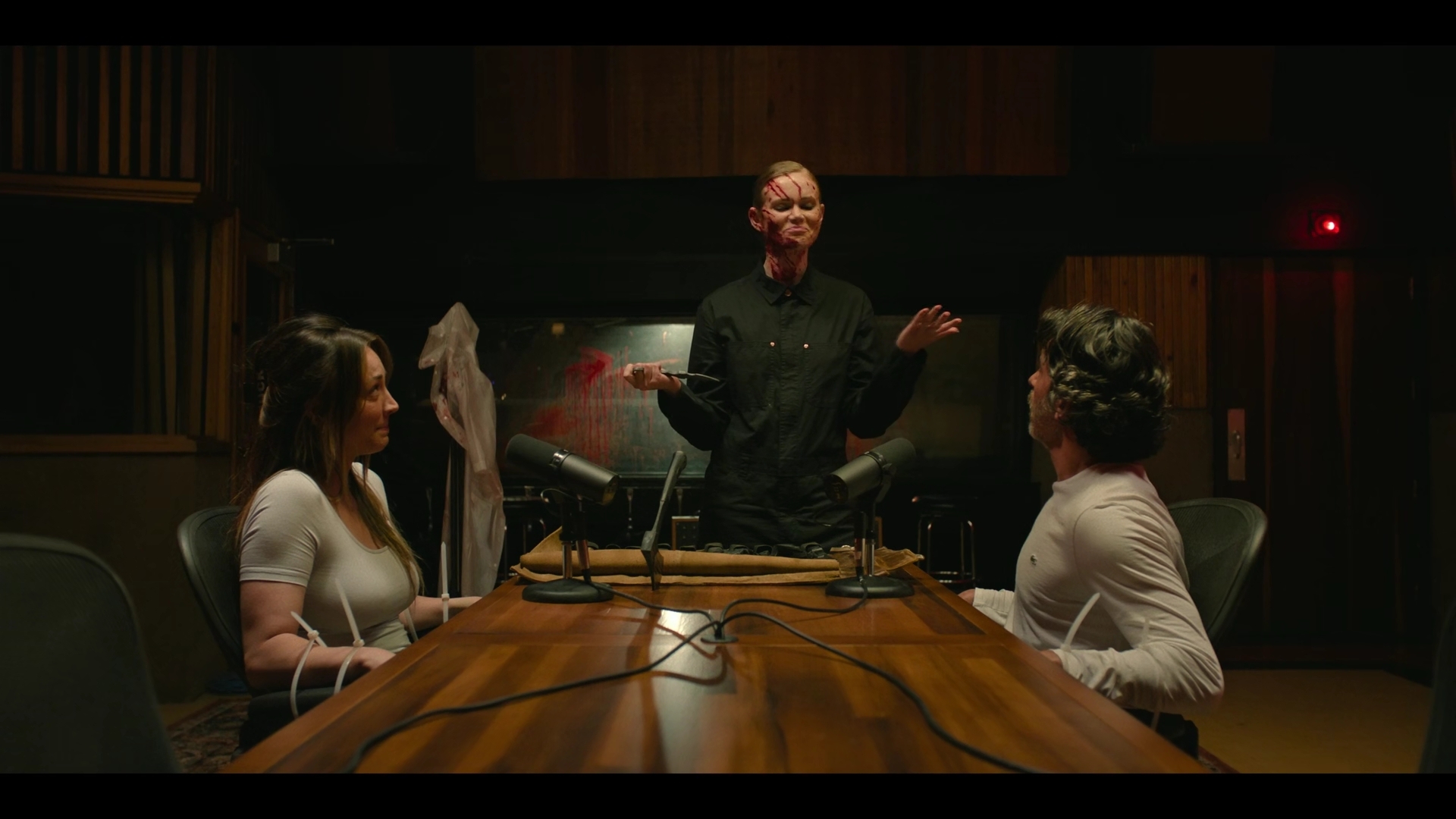 Charmed-Online-dot-nl_BasedOnATrueStory2x08-0280.jpg Charmed-Online-dot-nl_BasedOnATrueStory2x08-0280.jpg