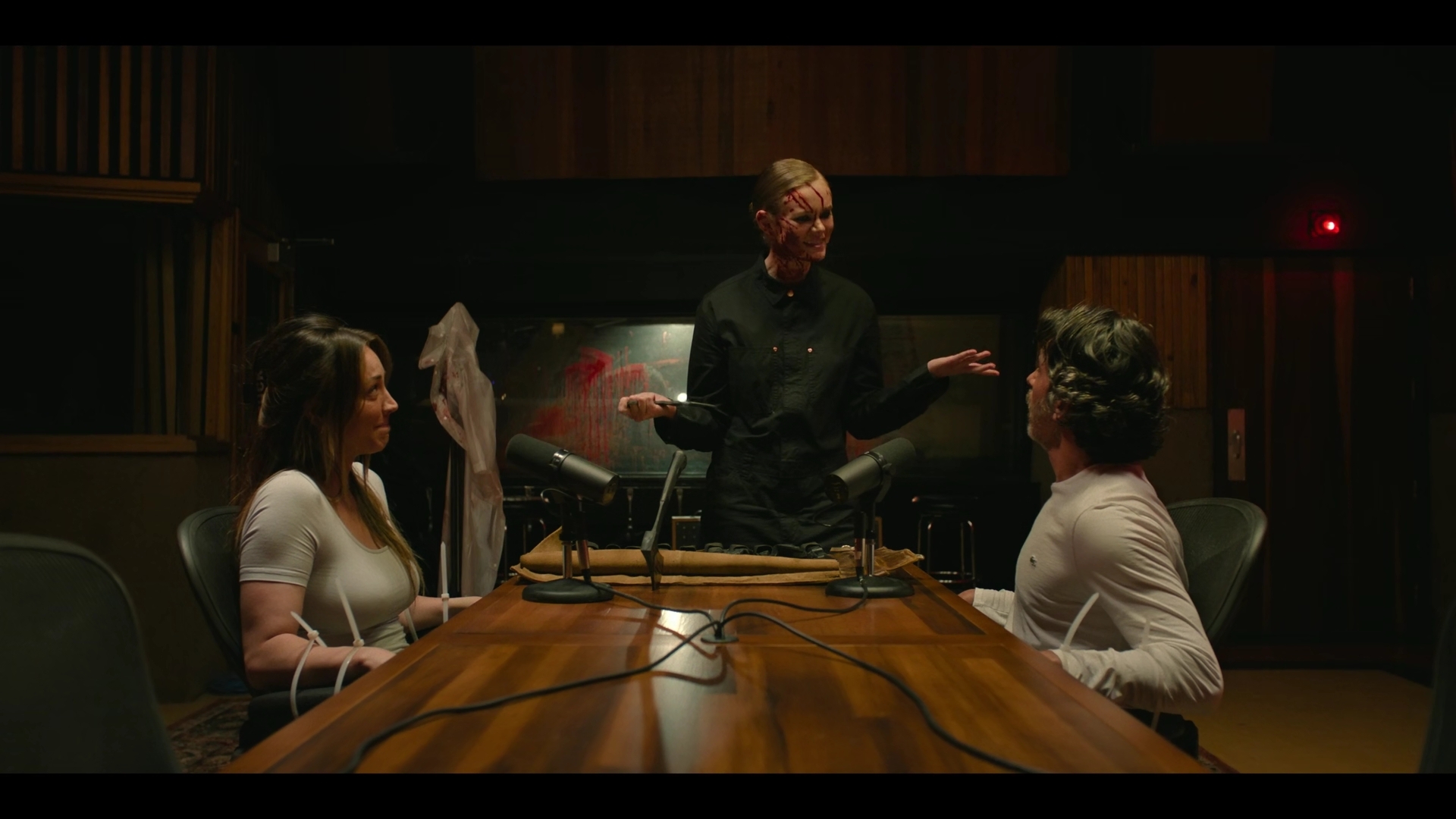 Charmed-Online-dot-nl_BasedOnATrueStory2x08-0281.jpg Charmed-Online-dot-nl_BasedOnATrueStory2x08-0281.jpg