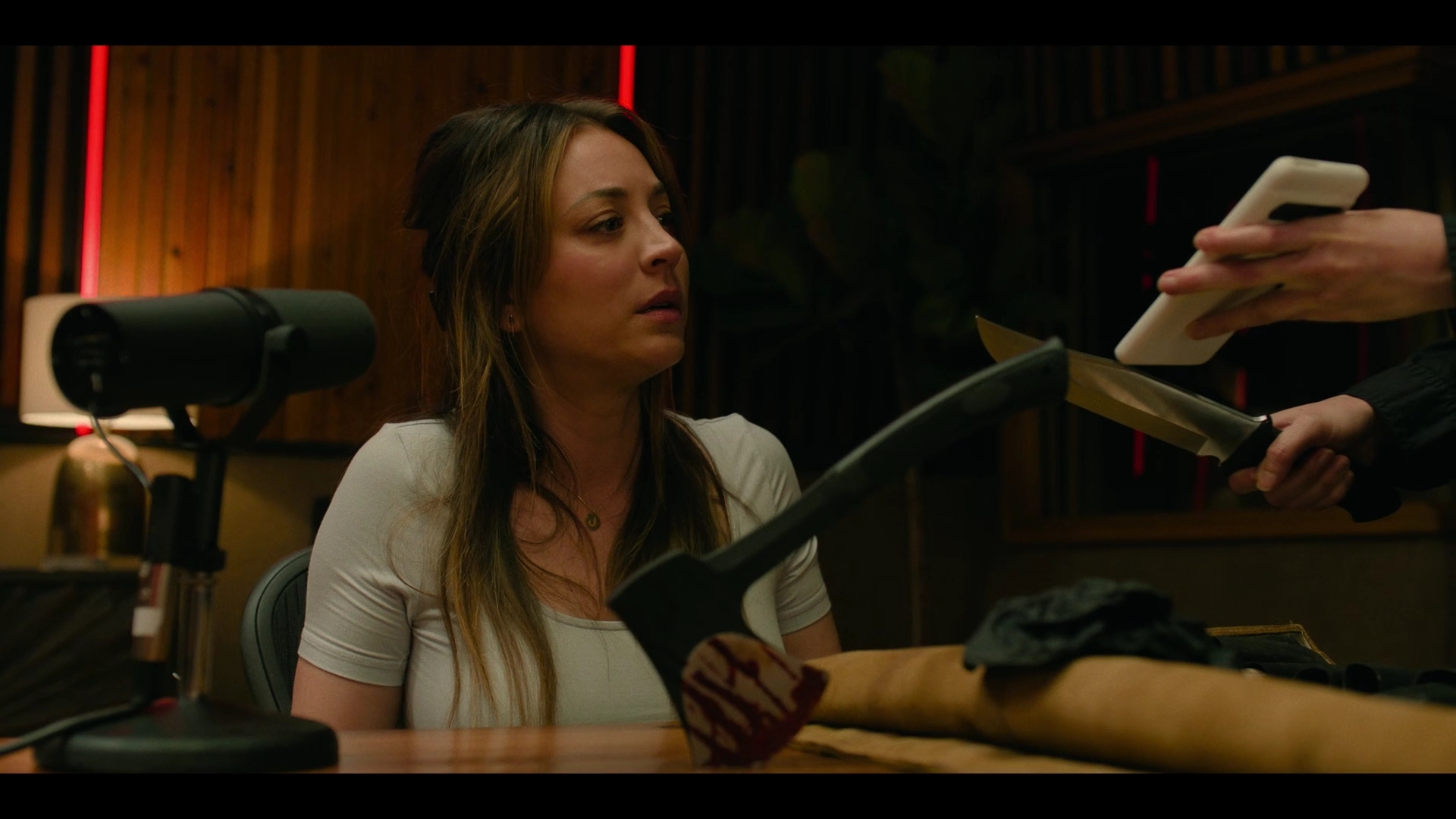 Charmed-Online-dot-nl_BasedOnATrueStory2x08-0481.jpg Charmed-Online-dot-nl_BasedOnATrueStory2x08-0481.jpg