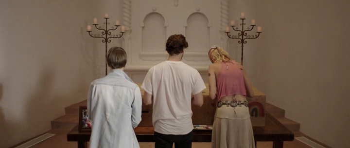 Charmed-Online-dot-NL-BurningBodhi2287.jpg Charmed-Online-dot-NL-BurningBodhi2287.jpg