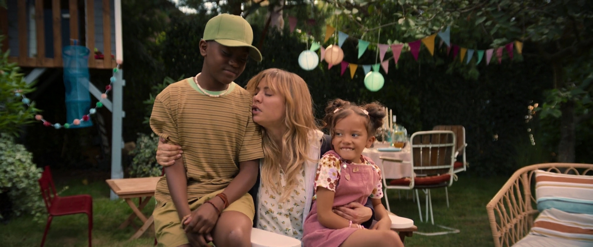 Charmed-Online-dot-nl_Roleplay0251.jpg Charmed-Online-dot-nl_Roleplay0251.jpg