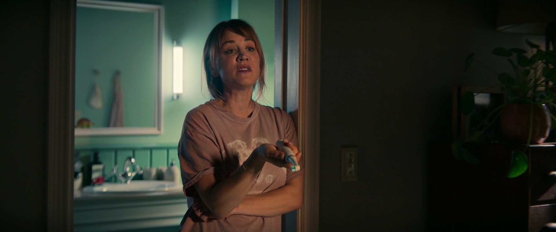 Charmed-Online-dot-nl_Roleplay0480.jpg Charmed-Online-dot-nl_Roleplay0480.jpg