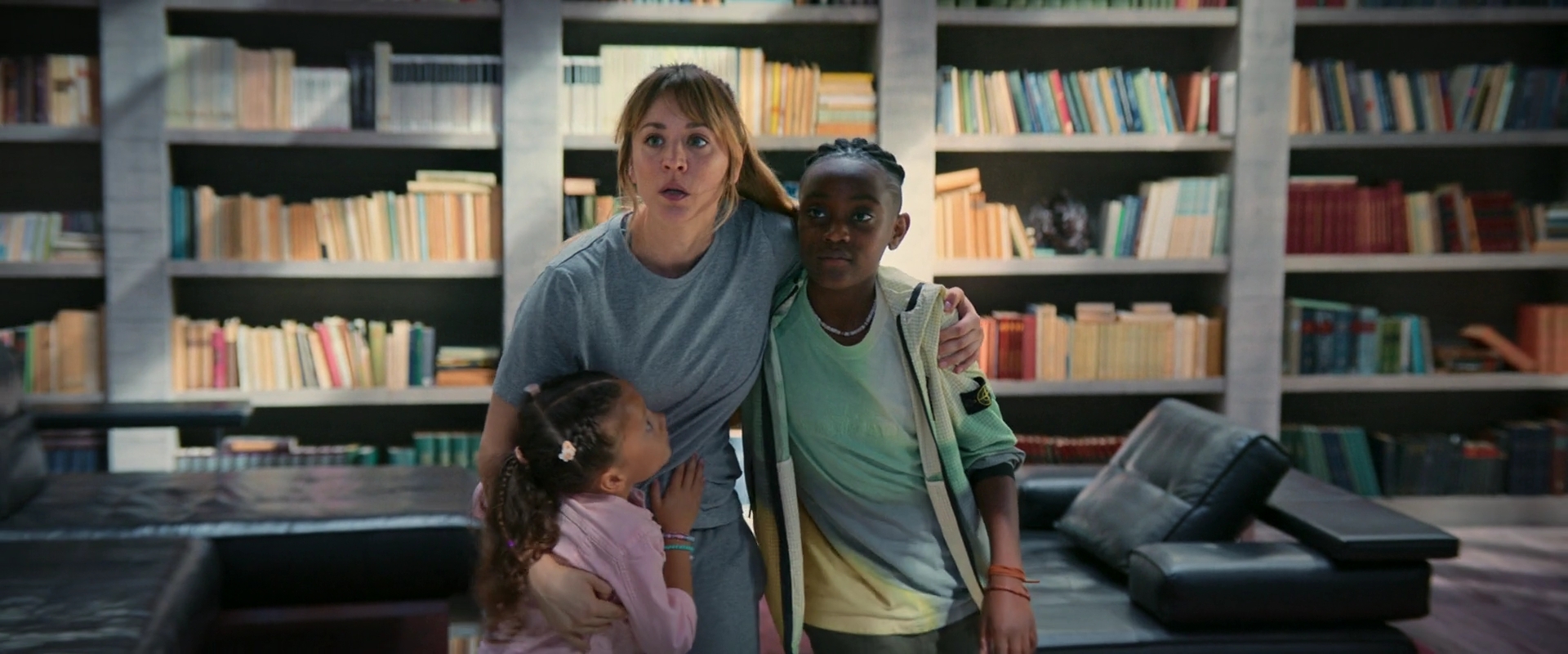 Charmed-Online-dot-nl_Roleplay4279.jpg Charmed-Online-dot-nl_Roleplay4279.jpg