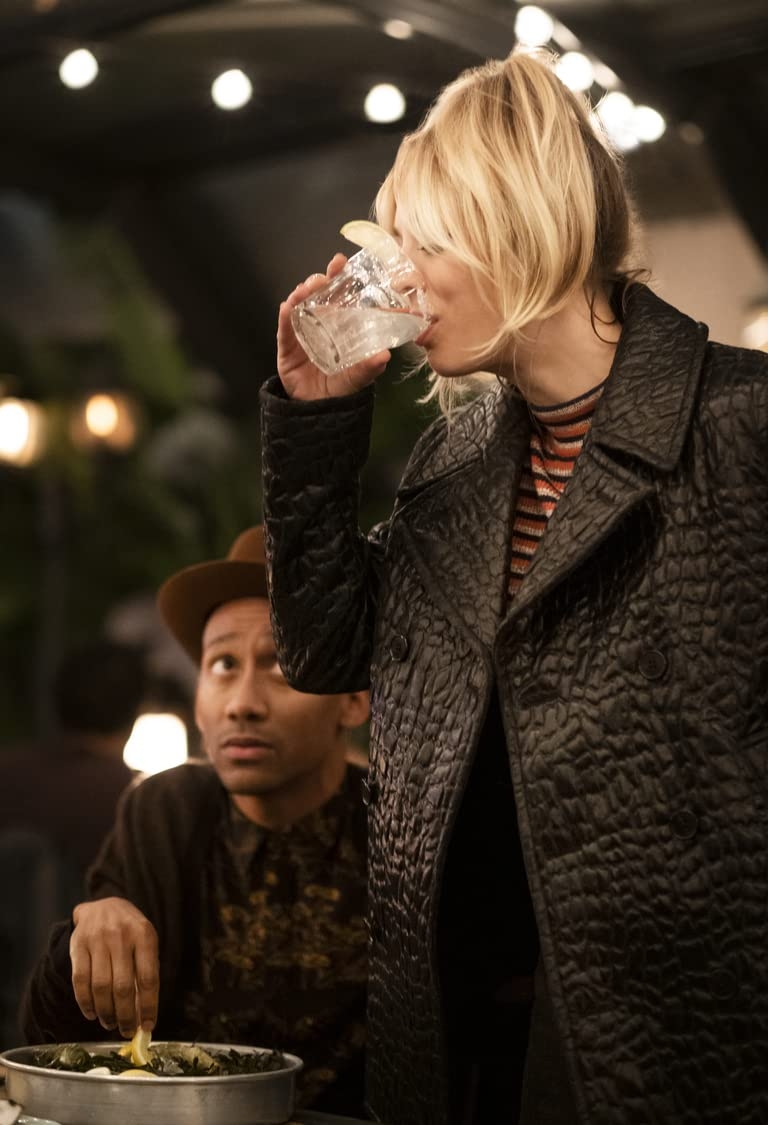 1x02-022.jpg