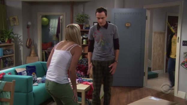 Charmed-online-dot-net_TheBigBangTheory1x02-0435.jpg