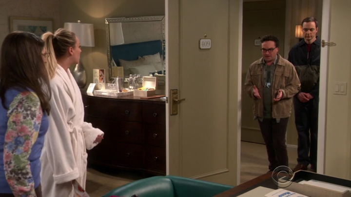 Charmed-Online-nl_TBBT10x13-0790.jpg