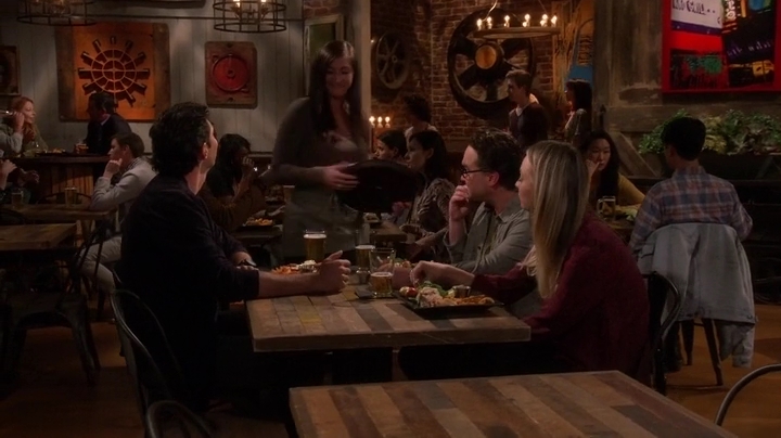 Charmed-Online-dot-nl_TBBT10x22-0355.jpg