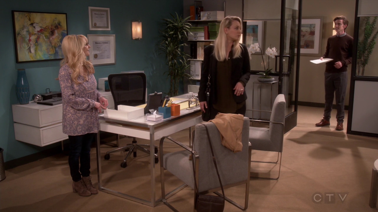 Charmed-Online-dot-nl_TBBT11x17-0749.jpg