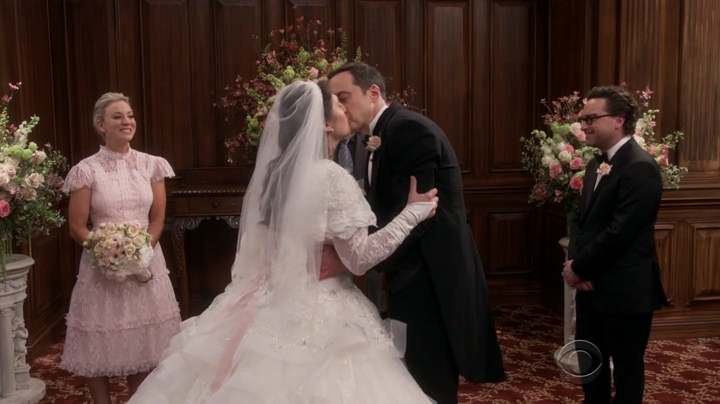 Charmed-Online-dot-nl_TBBT11x24-1213.jpg