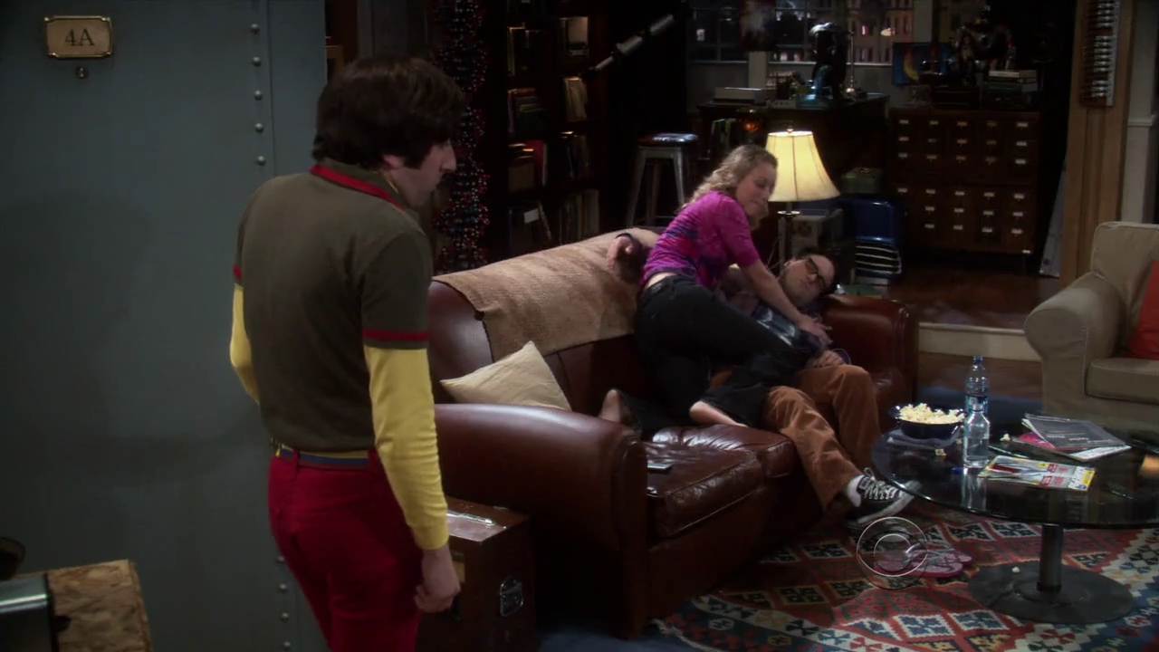 Charmed-Online-dot-net_TBBT3x04-0758.jpg