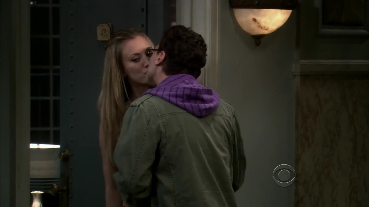 Charmed-Online-dot-net_TBBT4x09-0631.jpg