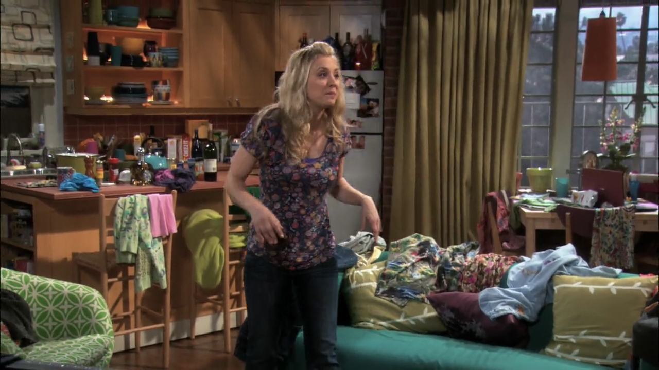 Charmed-Online-dot-net_TBBT4x14-0392.jpg