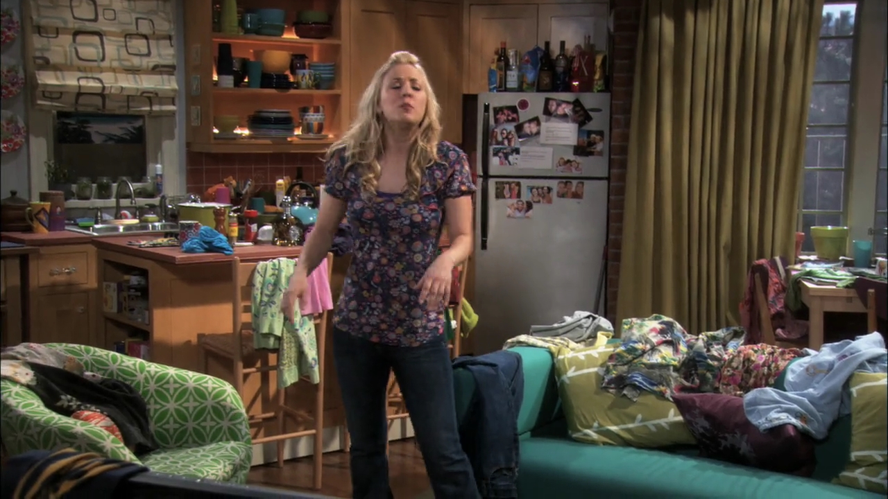 Charmed-Online-dot-net_TBBT4x14-0395.jpg