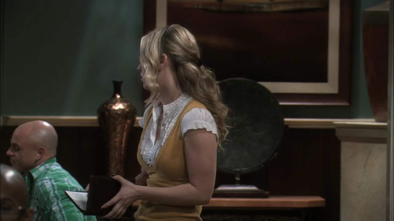 Charmed-Online-dot-net_TBBT4x20-0315.jpg