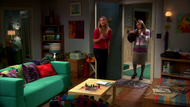 Charmed-Online-dot-TheBigBangTheory5x01-0034.png
