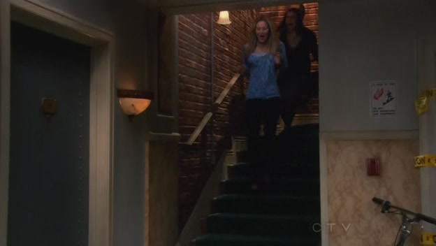 Charmed-Online-dot-TheBigBangTheory5x02-0737.jpg