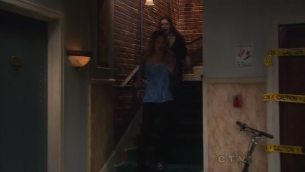 Charmed-Online-dot-TheBigBangTheory5x02-0738.jpg