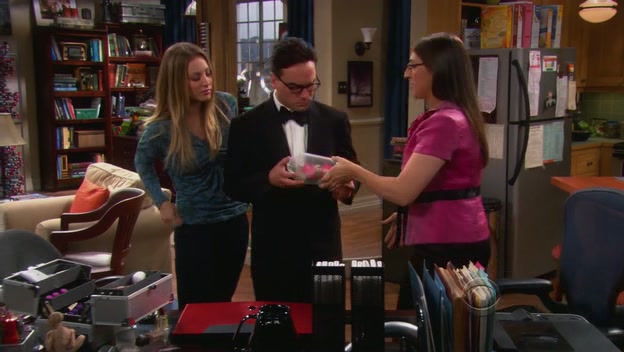 Charmed-Online-dot-TheBigBangTheory5x03-0168.jpg Charmed-Online-dot-TheBigBangTheory5x03-0168.jpg