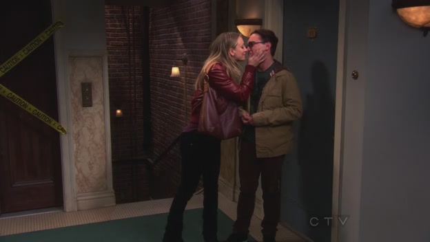 Charmed-Online-dot-net_TBBT-5x14-1068.jpg