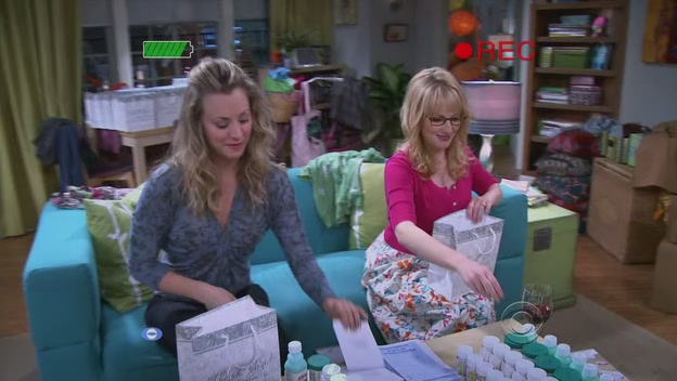 Charmed-Online_dot_net-TBBT5x22TheStagConvergence0149.jpg