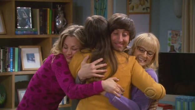 Charmed-Online_dot_net-TBBT5x22TheStagConvergence0435.jpg