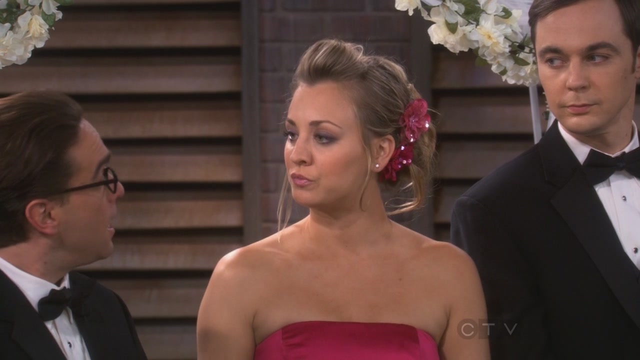 Charmed-Online_dot_net-TBBT5x24TheCountdownReflection0903.jpg