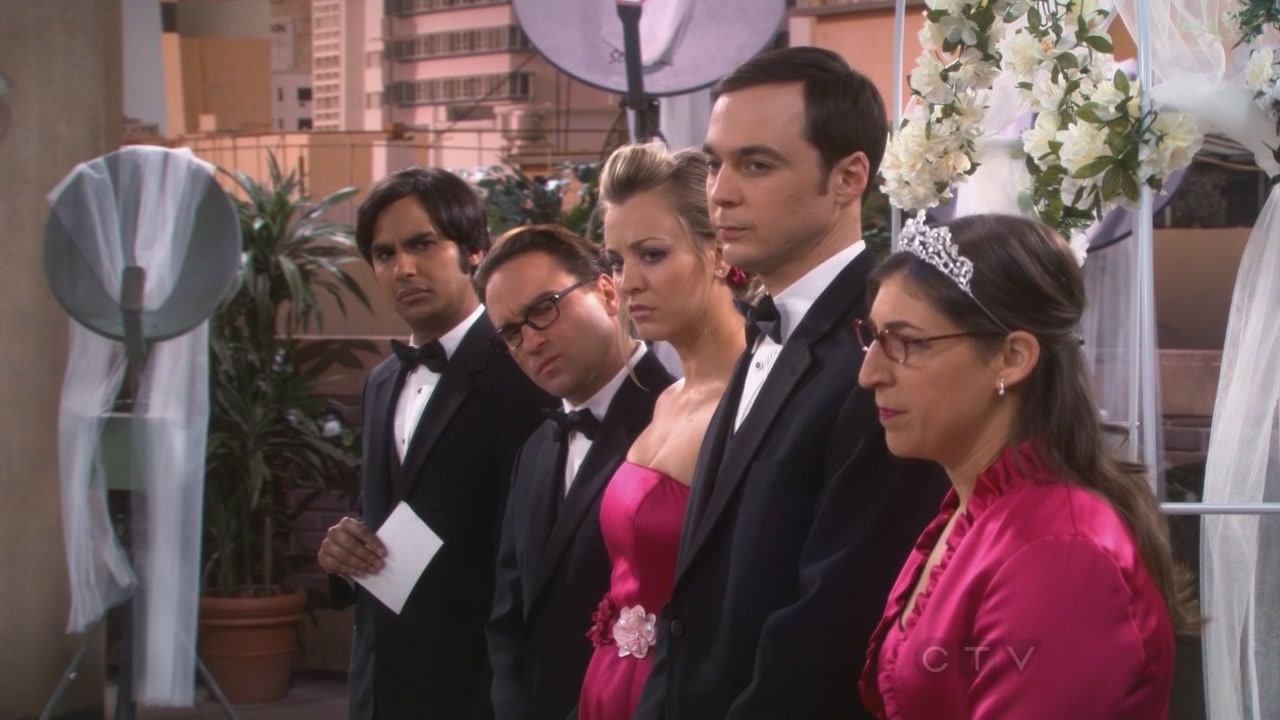 Charmed-Online_dot_net-TBBT5x24TheCountdownReflection0936.jpg