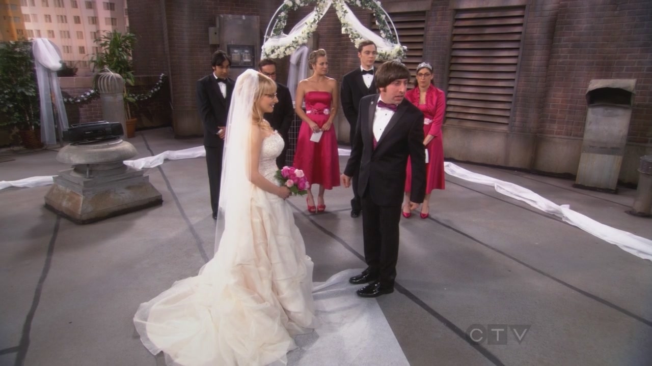 Charmed-Online_dot_net-TBBT5x24TheCountdownReflection1049.jpg
