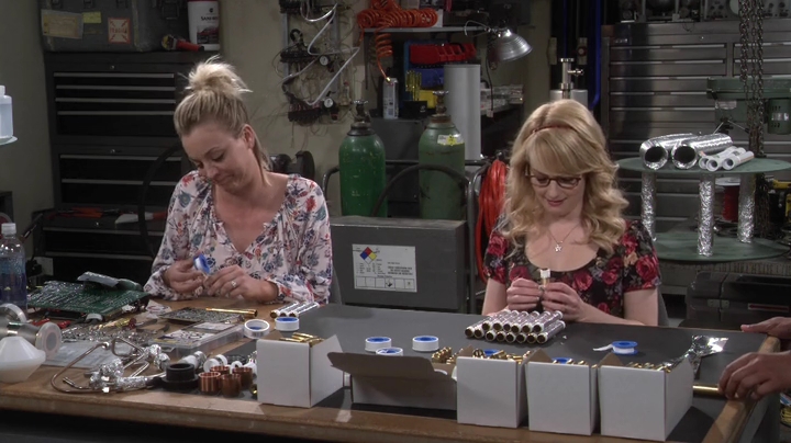 Charmed-Online-dot_nl-TBBT9x190230.jpg Charmed-Online-dot_nl-TBBT9x190230.jpg