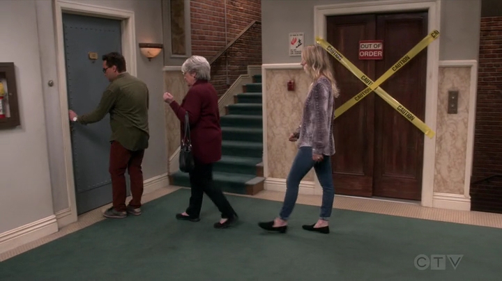 Charmed-Online-dot-nl_TBBT12x01-0369.jpg