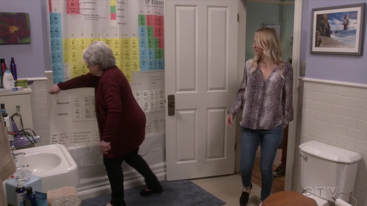 Charmed-Online-dot-nl_TBBT12x01-0403.jpg