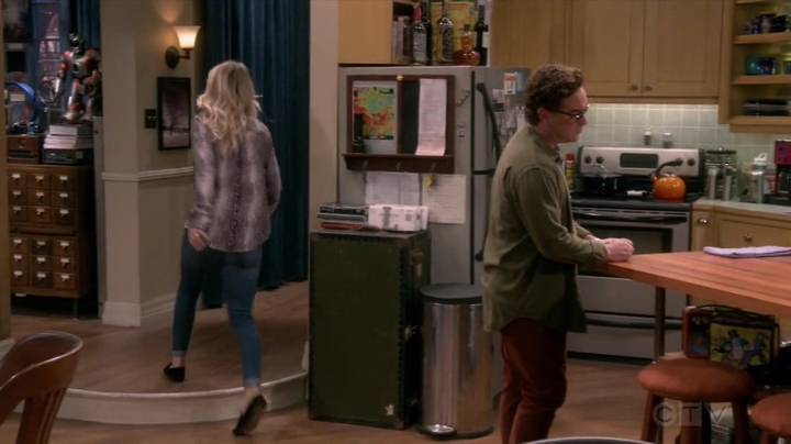 Charmed-Online-dot-nl_TBBT12x01-0685.jpg