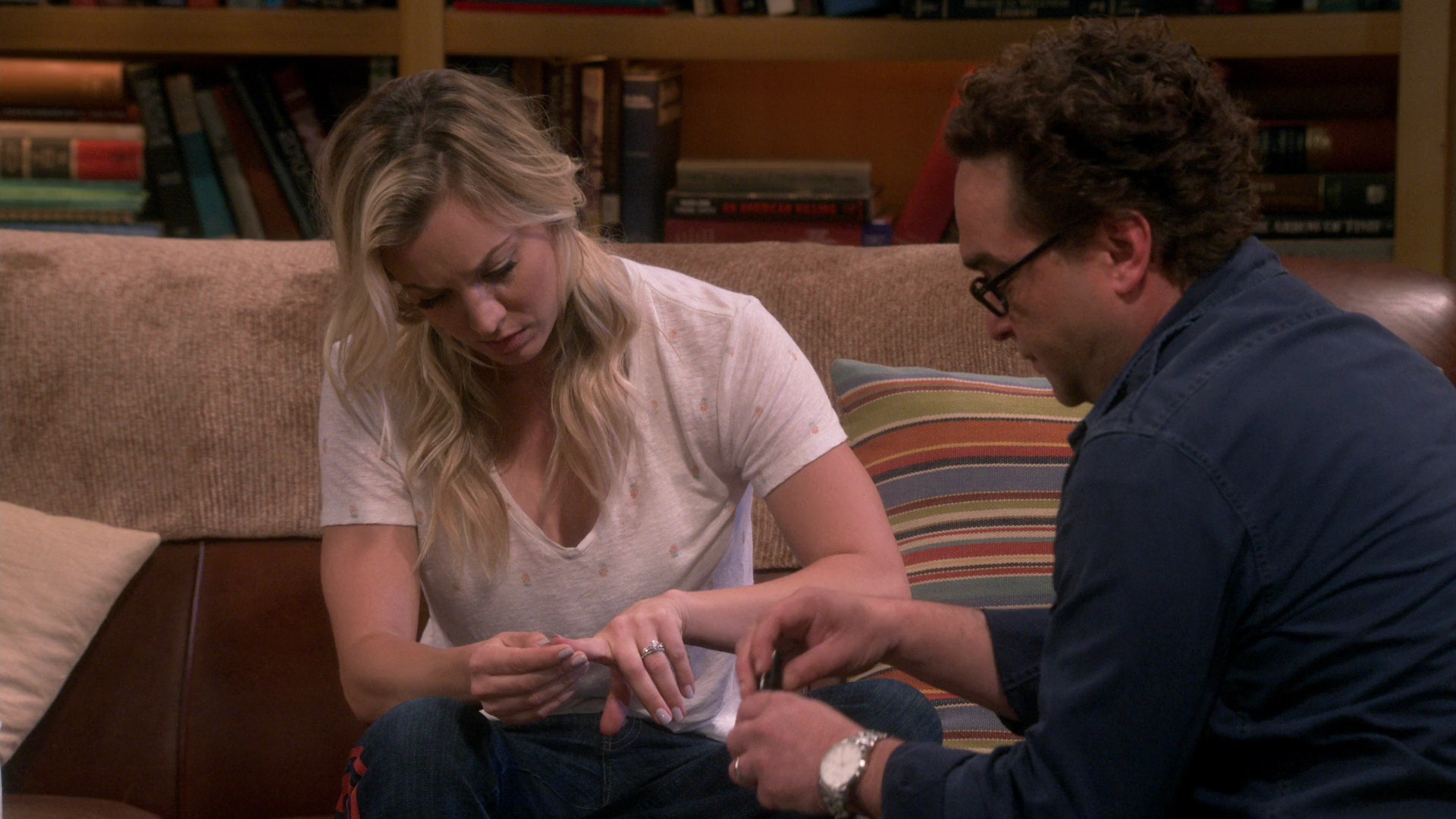 Charmed-Online-dot-nl_TBBT12x03-0216.jpg
