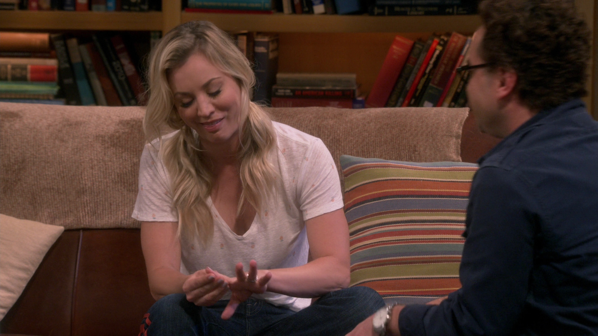 Charmed-Online-dot-nl_TBBT12x03-0222.jpg