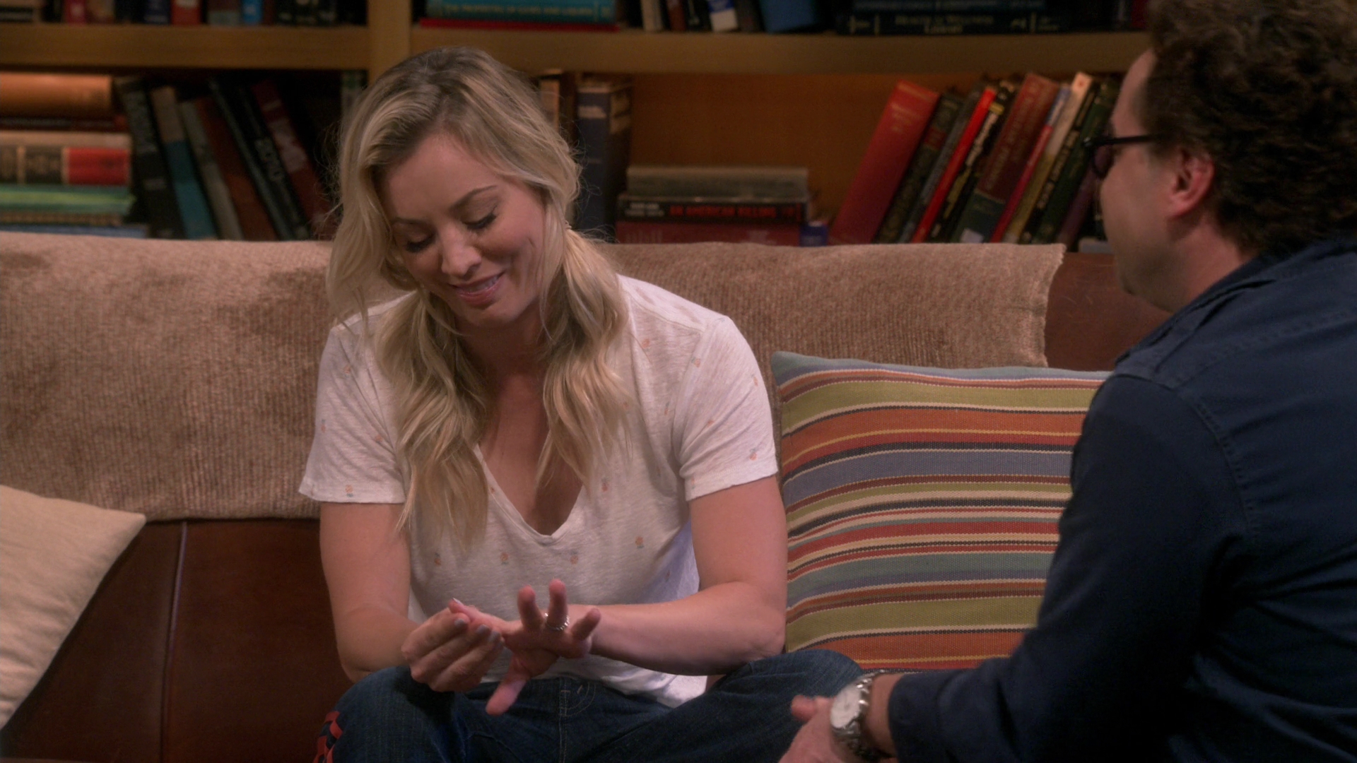 Charmed-Online-dot-nl_TBBT12x03-0223.jpg